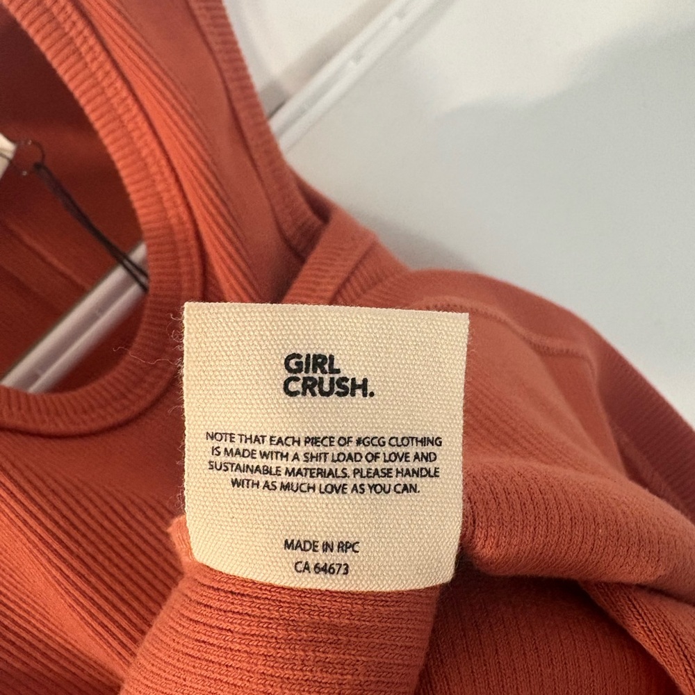 Sleeveless Orange Ribbed Top - Picture 16 of 16